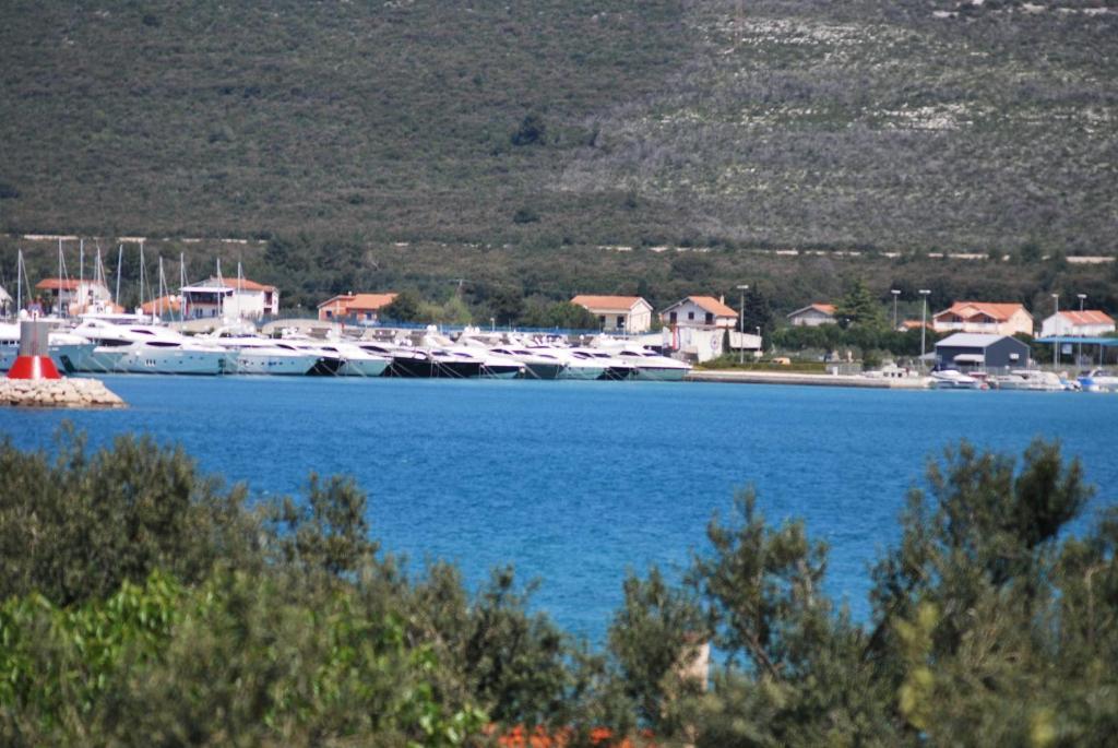 Apartments Luna Sukošan Pokoj fotografie